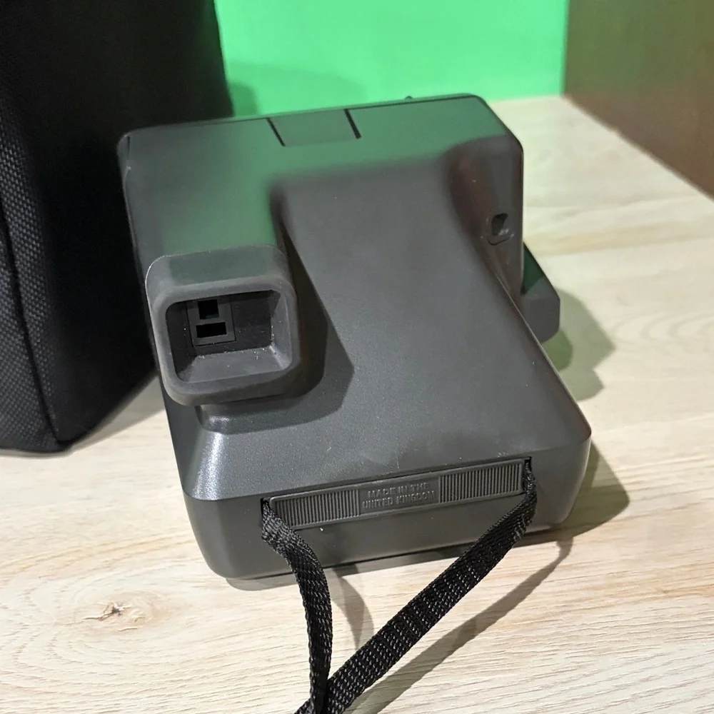 Polaroid Instant Camera - Classic Black